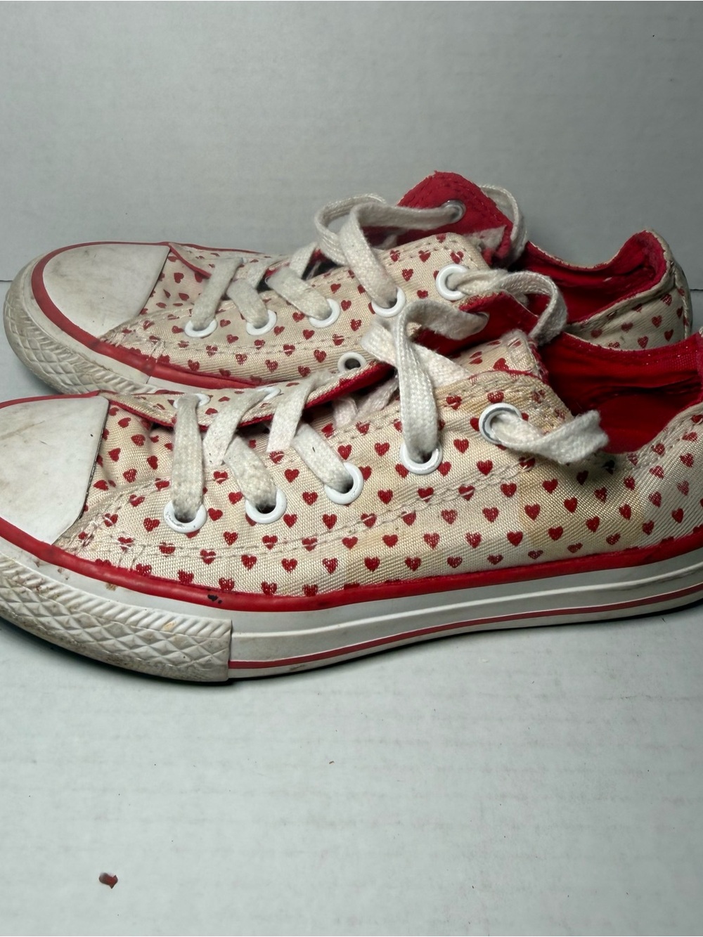 Converse Low Top Heart Pattern Kids Girls Sneakers Shoes Youth Size 13